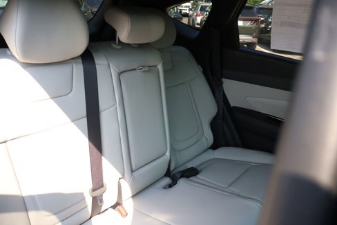 New 2025 Hyundai Tucson Limited image 15