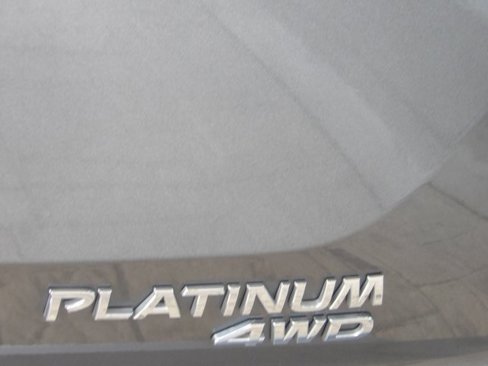 Certified 2023 Nissan Pathfinder Platinum image 9