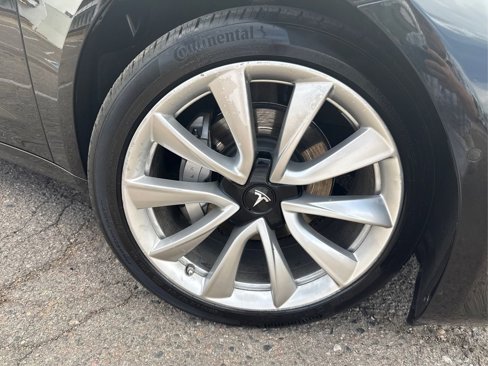 Used 2019 Tesla Model 3 Long Range image 28