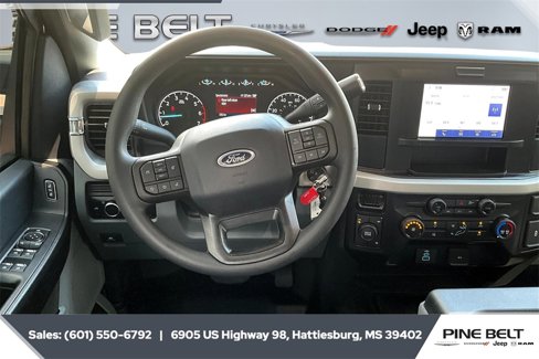 Used 2025 Ford F250 XL image 5