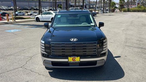New 2026 Hyundai Palisade Limited image 2