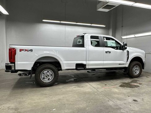New 2026 Ford F250 XL image 3