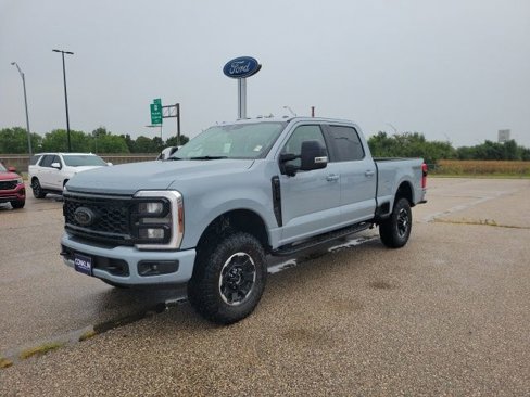 New 2026 Ford F250 4x4 Crew Cab Super Duty image 24