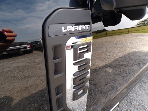 Used 2024 Ford F350 Lariat image 18