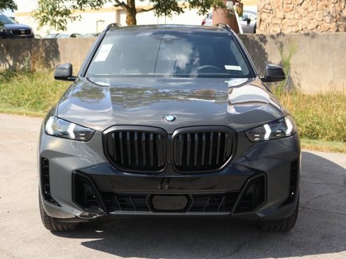 New 2026 BMW X5 xDrive40i w/ M Sport Package image 2