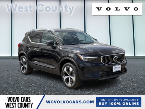 New 2025 Volvo XC40 B5 Core w/ Protection Package Premier image 1