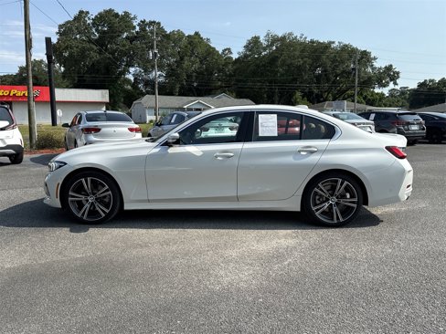 Used 2024 BMW 330i Sedan image 2