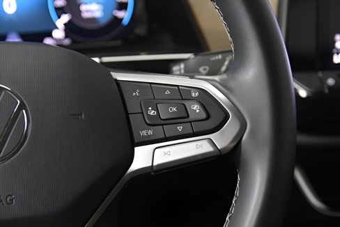 Used 2024 Volkswagen Atlas SE image 20