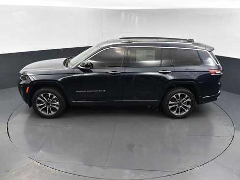 New 2024 Jeep Grand Cherokee L Overland w/ Trailer Tow Package image 41
