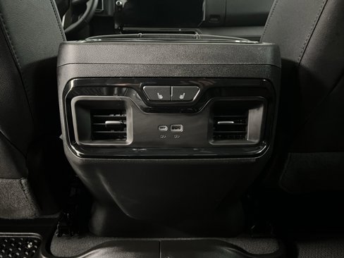 Used 2024 GMC Sierra 1500 AT4 w/ Technology Package image 59