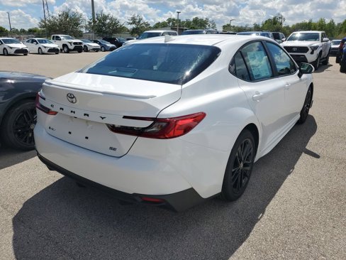 New 2026 Toyota Camry SE image 5