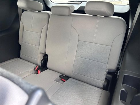 New 2026 GMC Acadia Elevation image 8