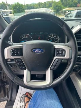 Used 2018 Ford F150 Lariat w/ Trailer Tow Package image 18