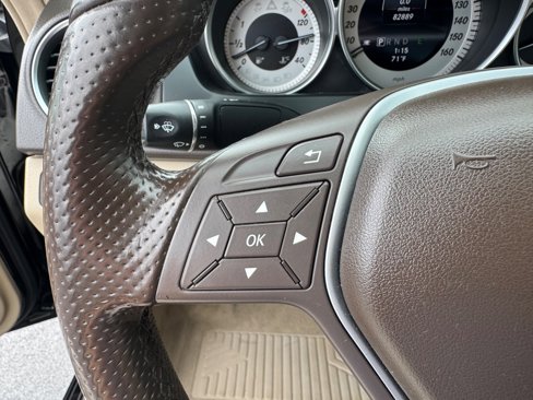 Used 2013 Mercedes-Benz C 300 4MATIC Sedan image 19