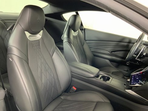 Used 2024 Maserati GranTurismo Modena image 40