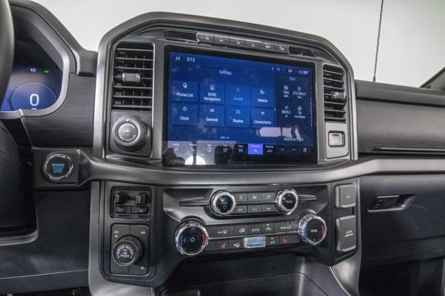 Used 2024 Ford F150 XLT w/ Equipment Group 302A MID image 24