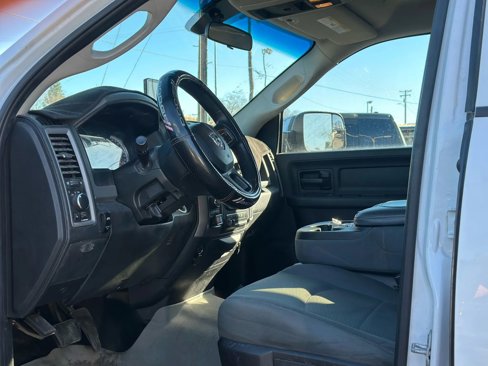 Used 2017 RAM 2500 Tradesman w/ Chrome Appearance Group image 3