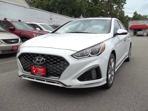 Used 2018 Hyundai Sonata Sport image 1