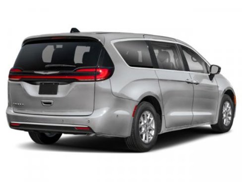 New 2026 Chrysler Pacifica Limited image 2