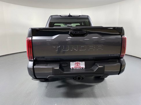 New 2025 Toyota Tundra Platinum image 5