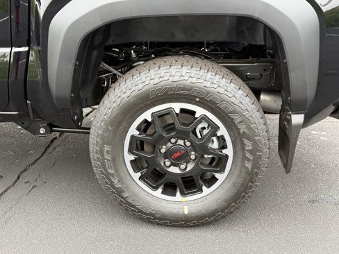New 2025 Toyota Tacoma TRD Off-Road w/ TRD Off Road Upgrade Package image 7