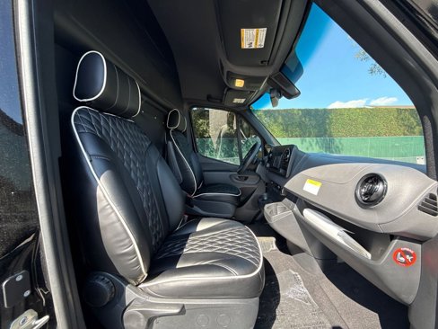 Used 2019 Mercedes-Benz Sprinter 170 w/ Driver Convenience Package image 20