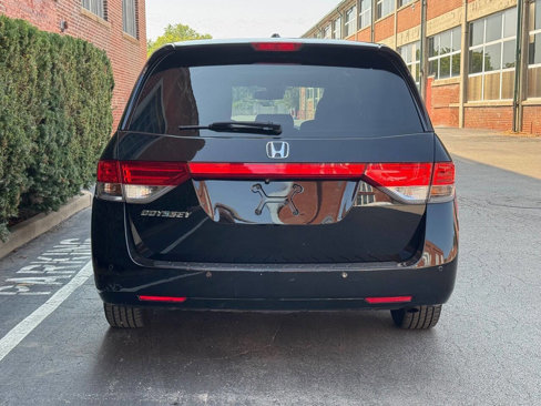 Used 2015 Honda Odyssey Touring Elite image 4
