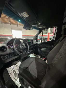 Used 2021 Mercedes-Benz Sprinter 3500 w/ Swivel Seat Package image 13