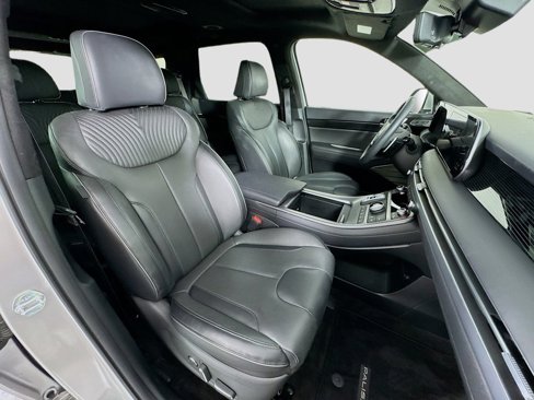 Used 2025 Hyundai Palisade Calligraphy image 32