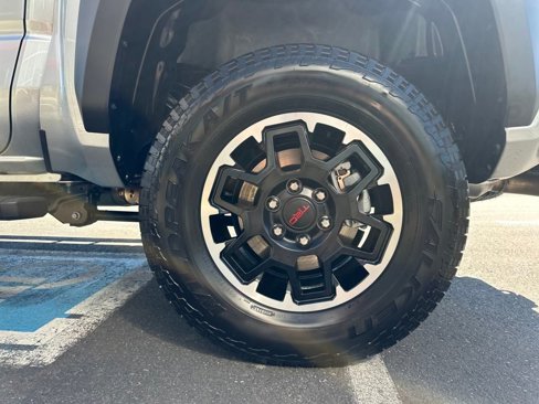 Certified 2024 Toyota Tacoma TRD Off-Road image 28
