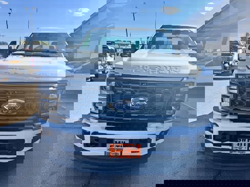 New 2025 Ford F250 XLT w/ FX4 Off-Road Package image 2