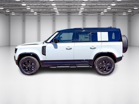 New 2025 Land Rover Defender 110 X-Dynamic SE image 2