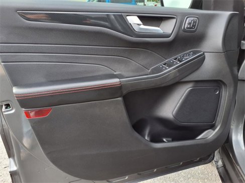 Used 2023 Ford Escape ST-Line Elite image 24