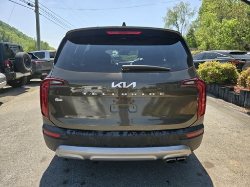 Used 2022 Kia Telluride SX w/ SX Prestige Package image 3