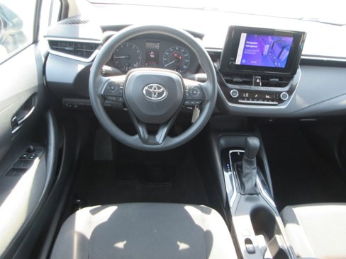 Used 2023 Toyota Corolla LE image 13