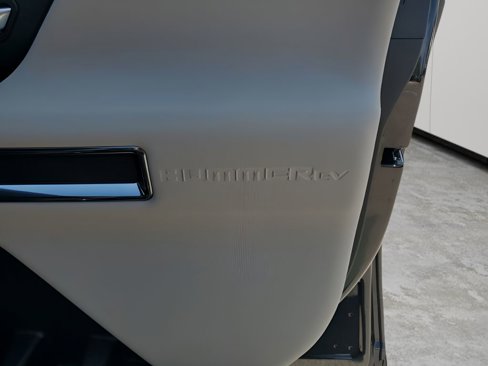 New 2026 GMC Hummer EV SUV image 42