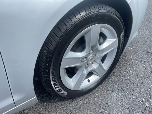 Used 2012 Chevrolet Malibu LS w/ LS Uplevel Package image 18