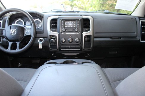 Used 2019 RAM 1500 Classic SLT image 29