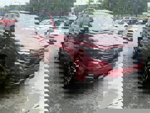 Used 2025 Subaru Forester image 8
