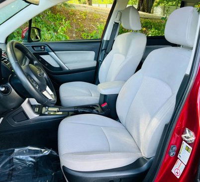 Used 2018 Subaru Forester 2.5i Premium w/ All-Weather Package image 9