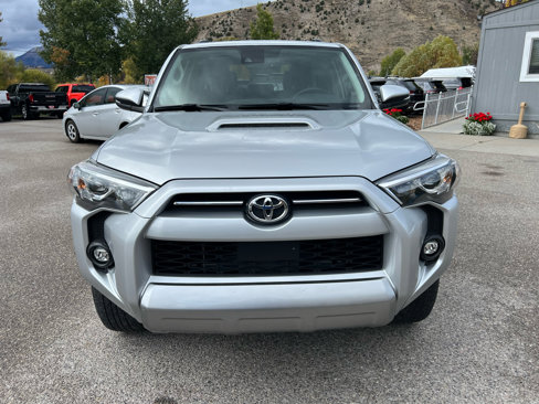 Used 2024 Toyota 4Runner TRD Off-Road Premium image 8