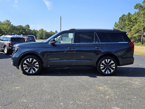New 2025 Ford Expedition Platinum image 4