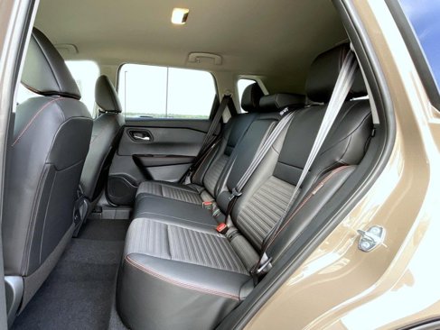 New 2026 Nissan Rogue SV image 12