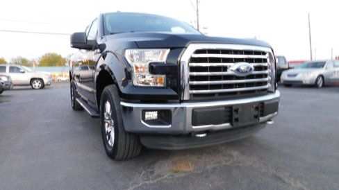 Used 2016 Ford F150 XLT w/ Equipment Group 301A Mid image 3