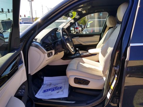 Used 2017 BMW X5 xDrive35i w/ Premium Package image 11