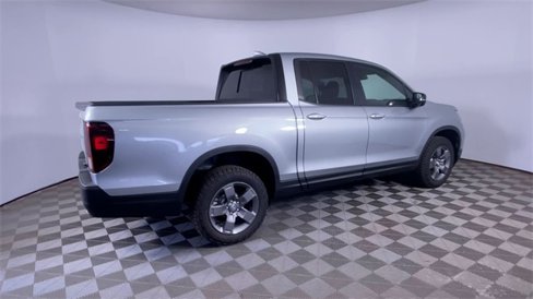 New 2025 Honda Ridgeline TrailSport image 3