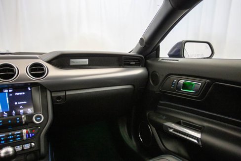 Used 2018 Ford Mustang GT Premium w/ Equipment Group 401A image 5