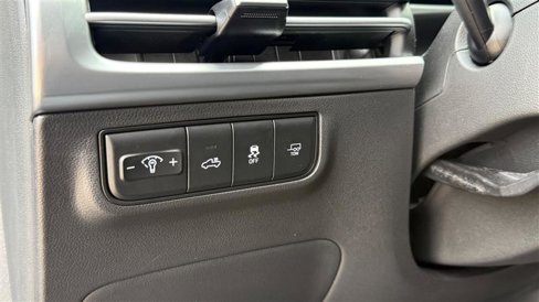 Used 2025 Hyundai Santa Cruz XRT image 14