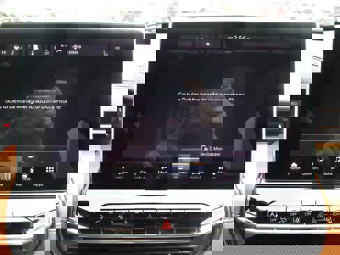 Used 2023 Jeep Compass Limited image 23