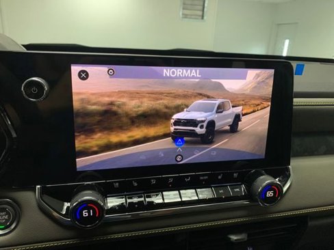 New 2026 Chevrolet Colorado ZR2 w/ Technology Package image 45